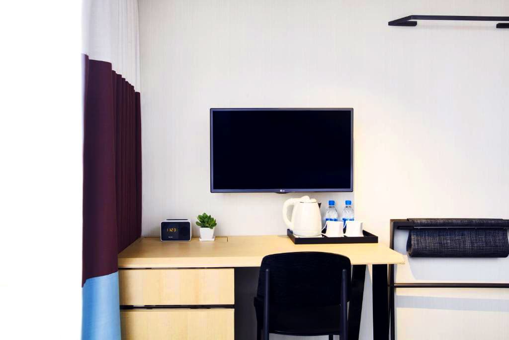 Hotel 108, Hong Kong