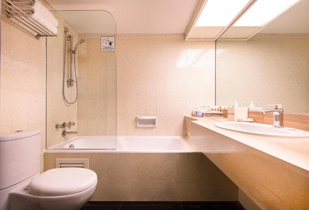 Regal Riverside Hotel