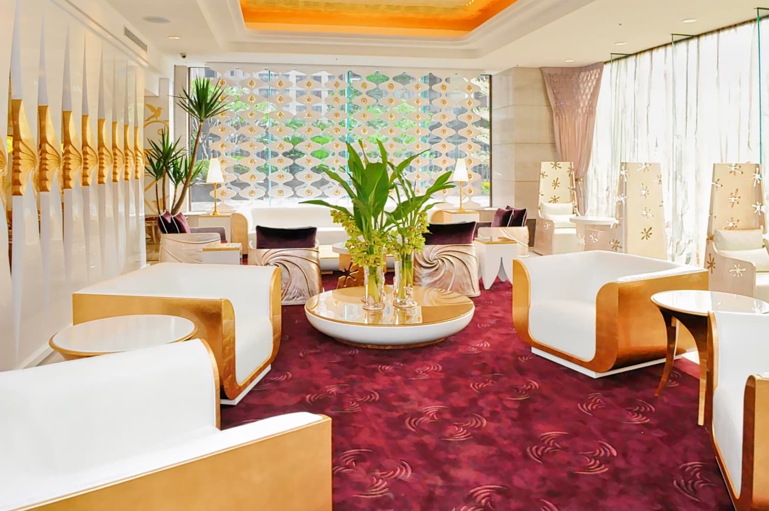 尊爵天際大飯店 Monarch Skyline Hotel