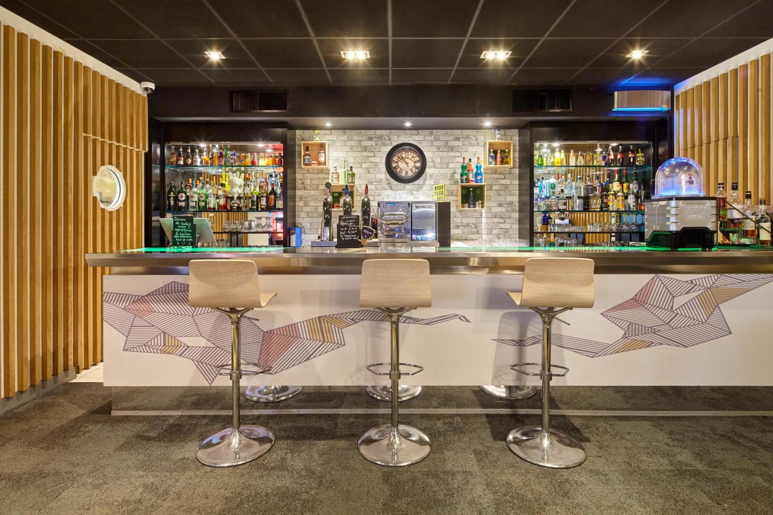 B&B Hôtel Cergy Port