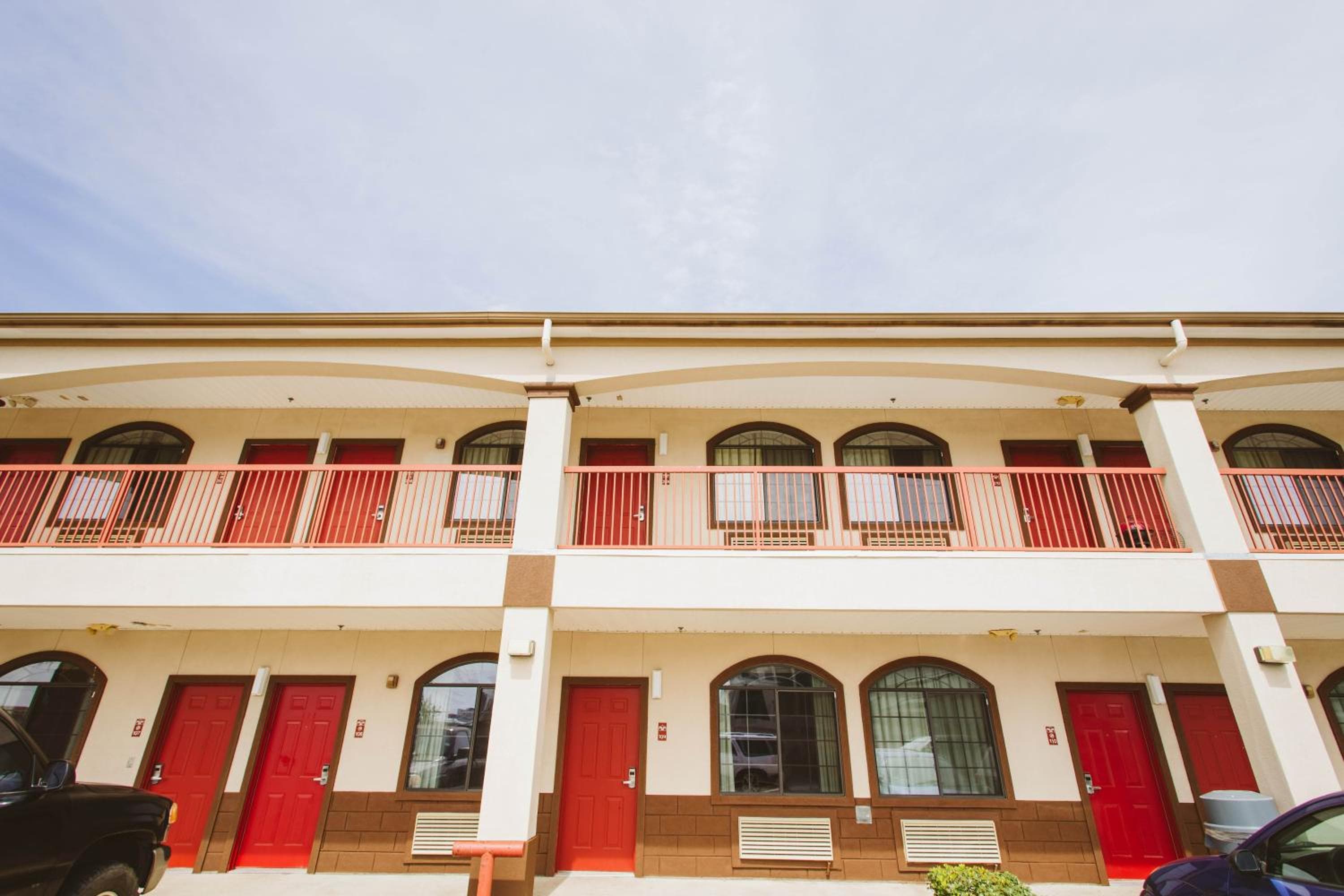 Palace Inn - Baytown I-10