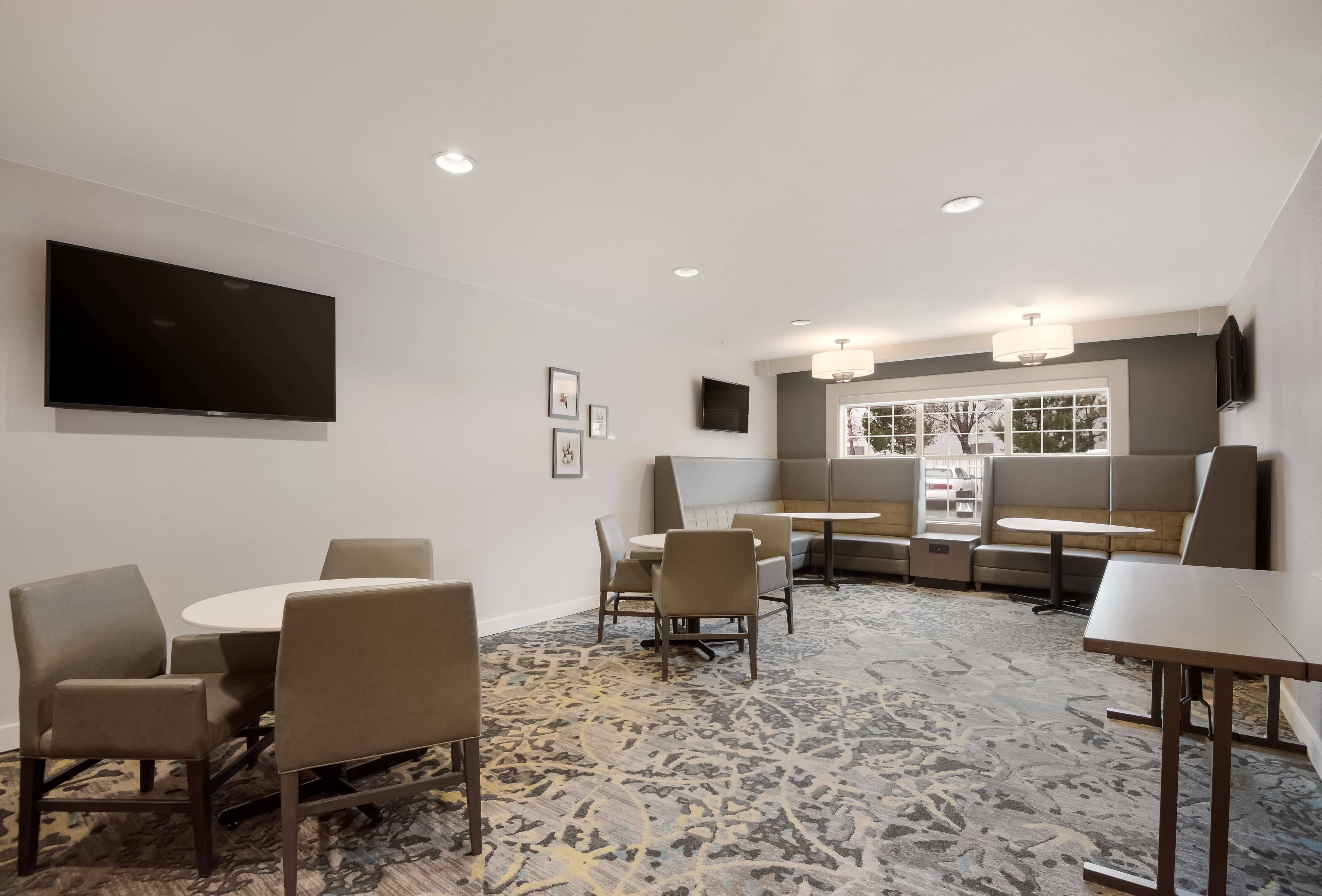 Sonesta ES Suites Reno