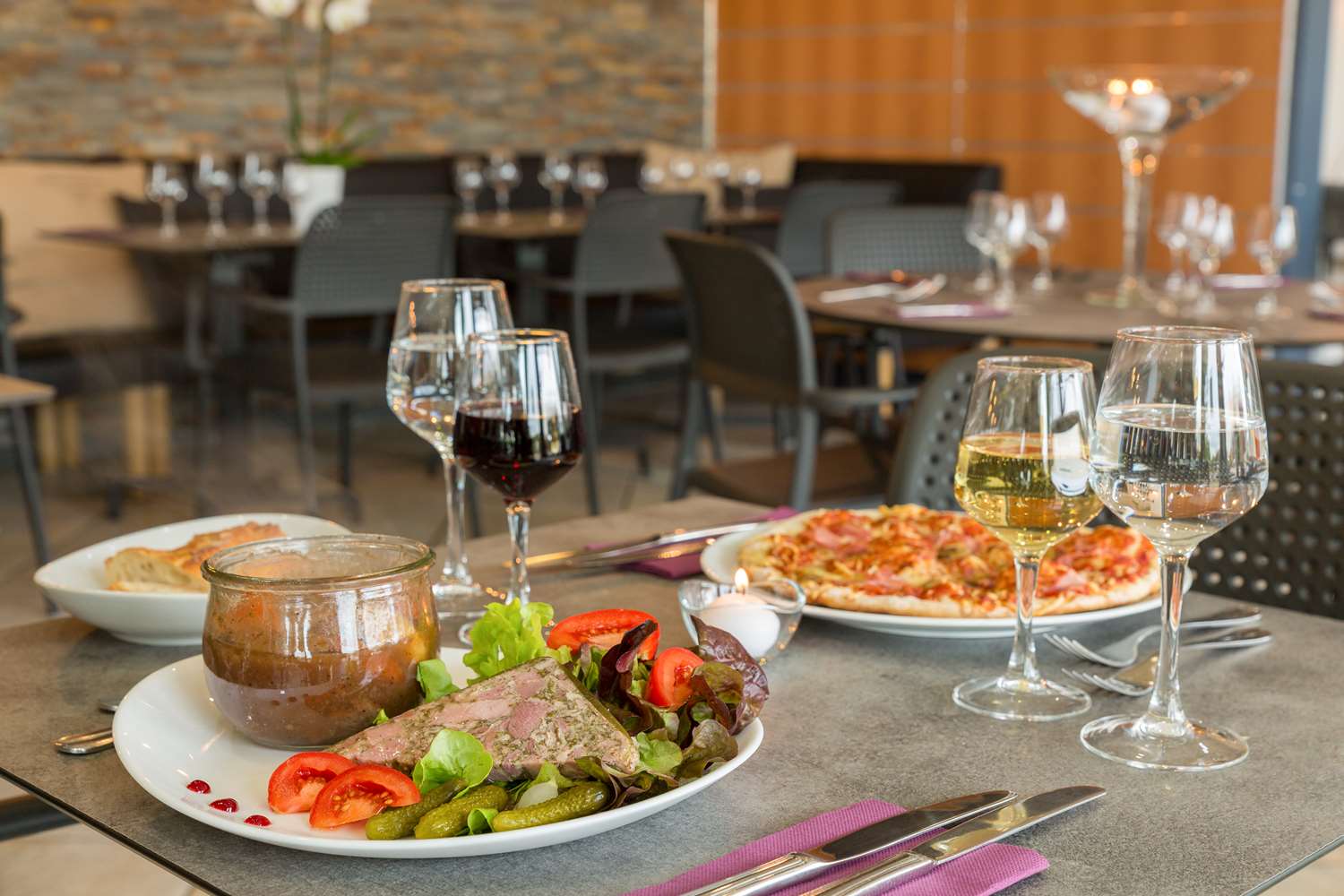 Sure Hotel by Best Western Dijon Sud