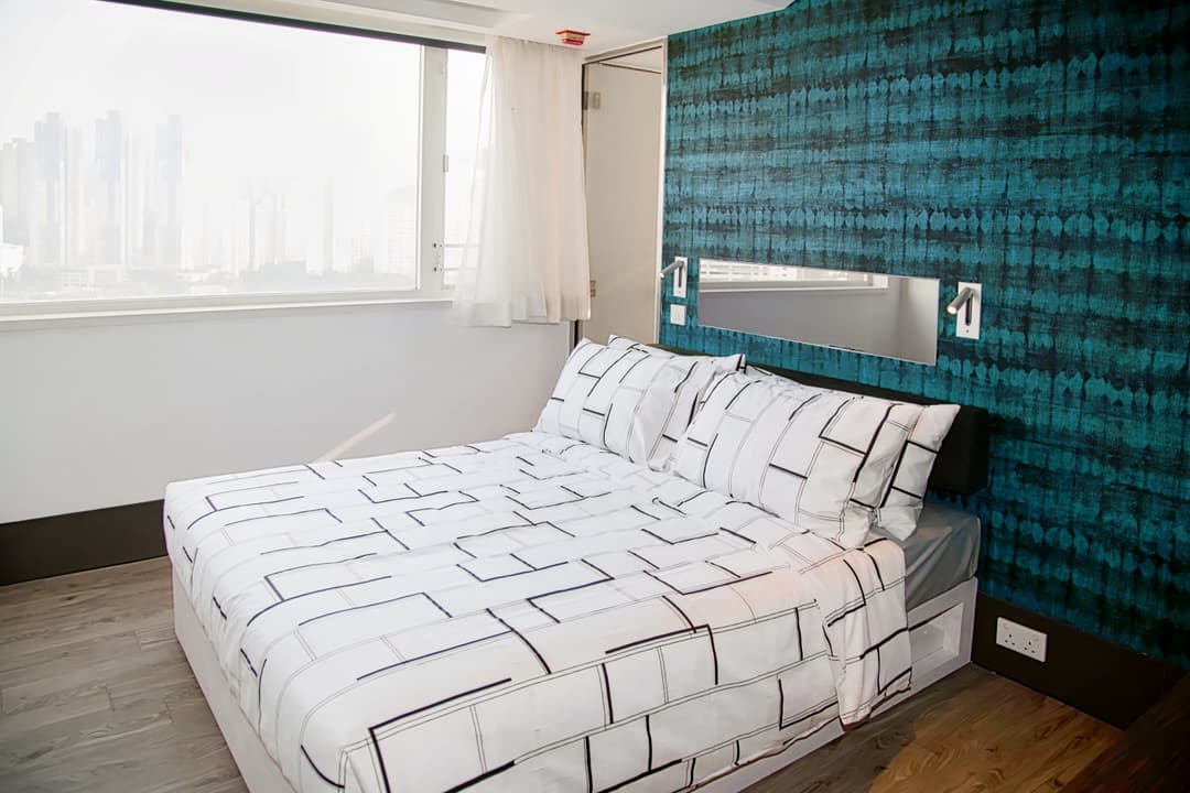 Mojo Nomad Aberdeen Harbour by Ovolo