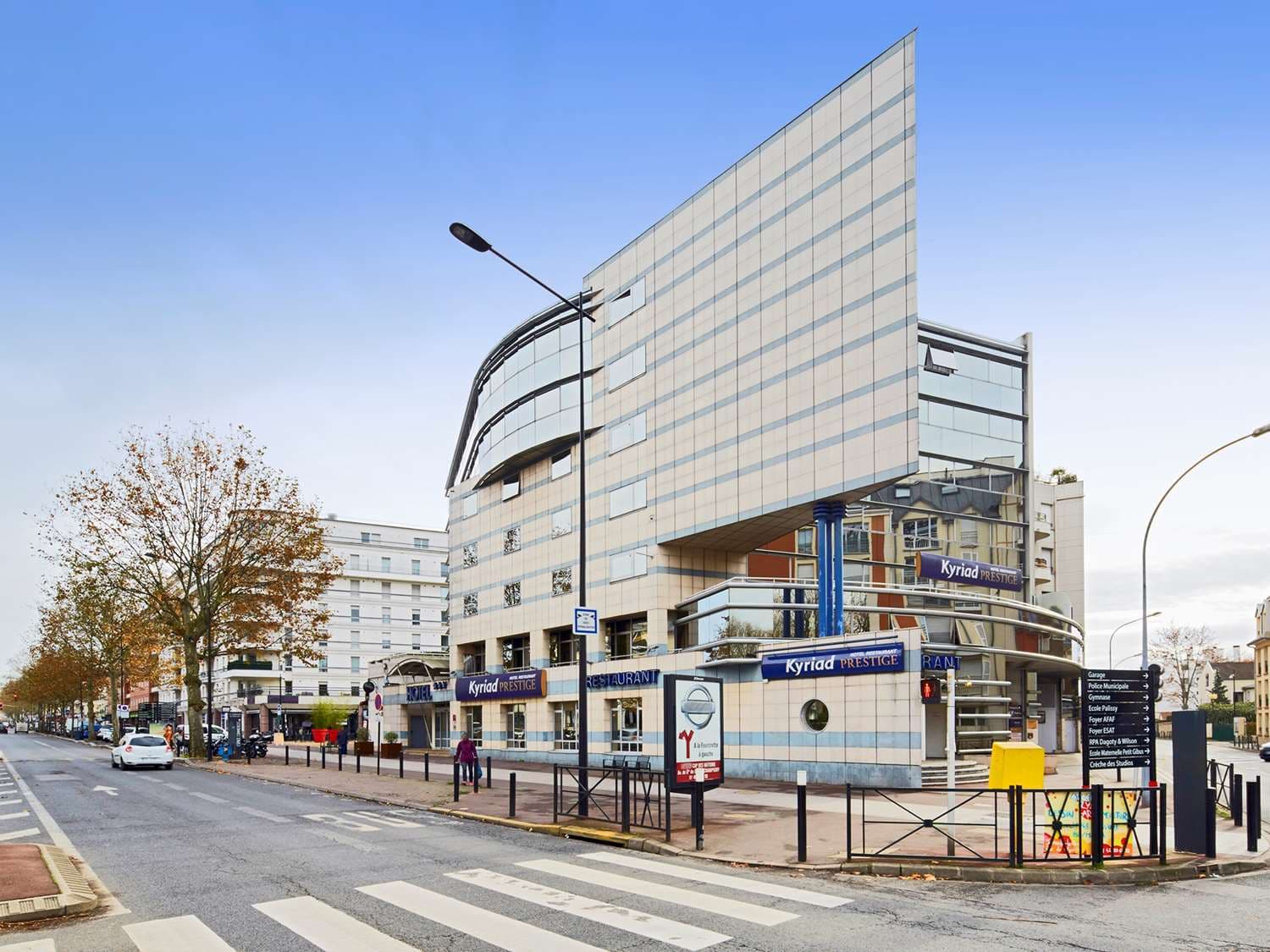 Kyriad Prestige Joinville le Pont