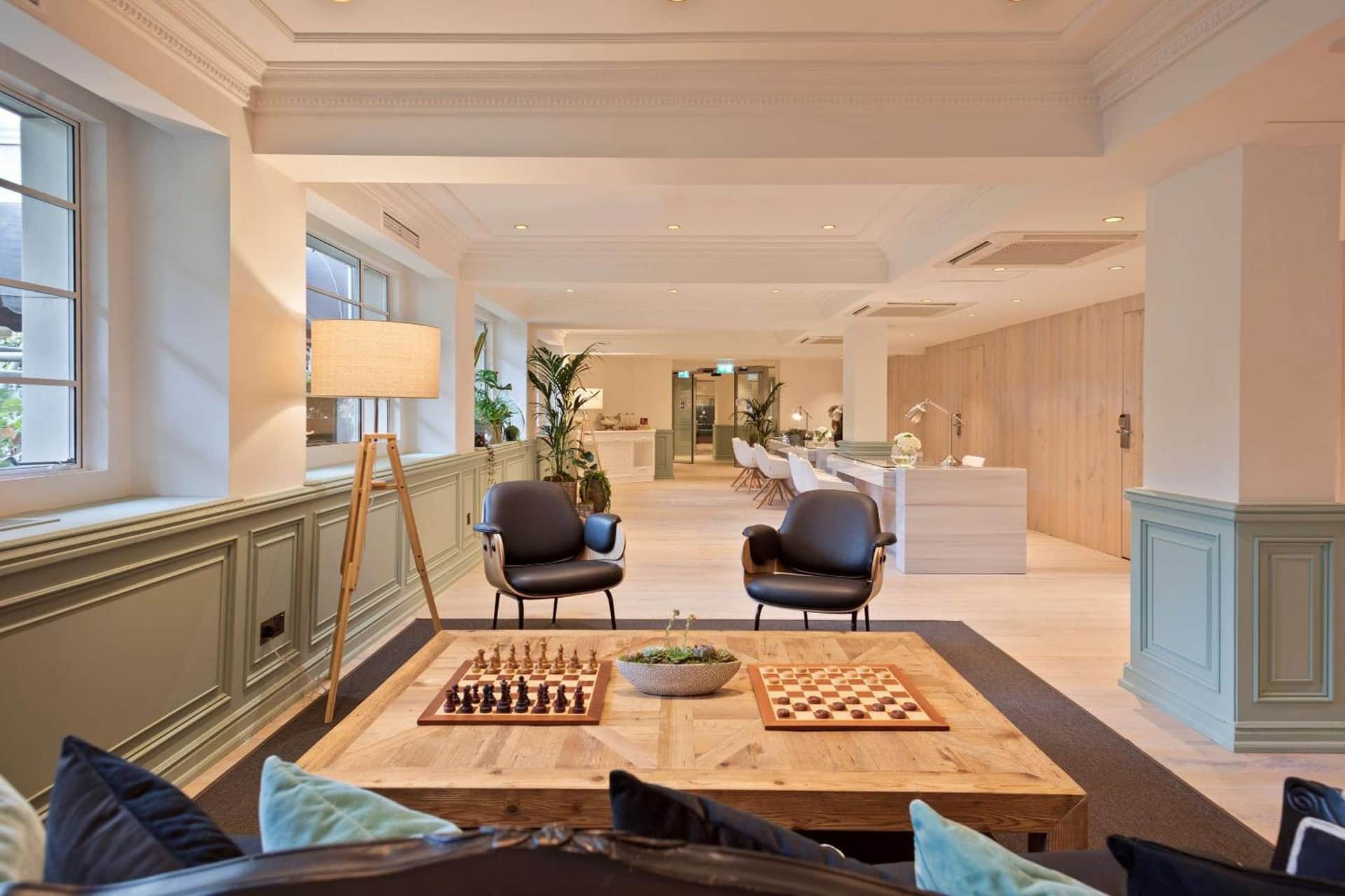 The Level at Meliá White House