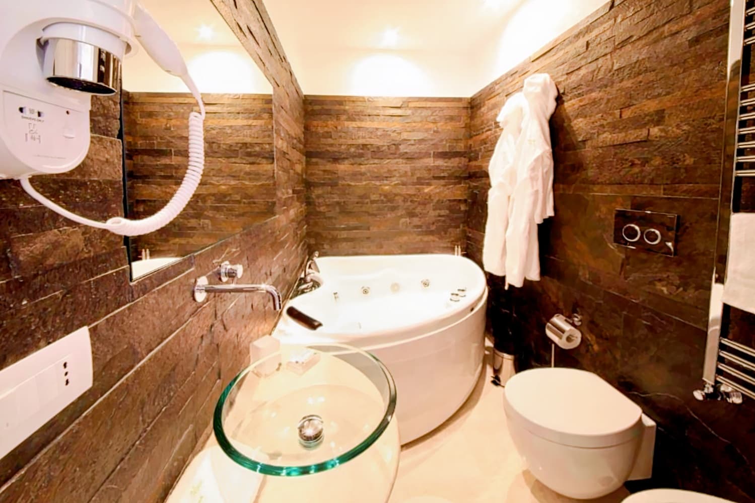 Playa del mar S.A.S. DI LERKE IRIS & C.