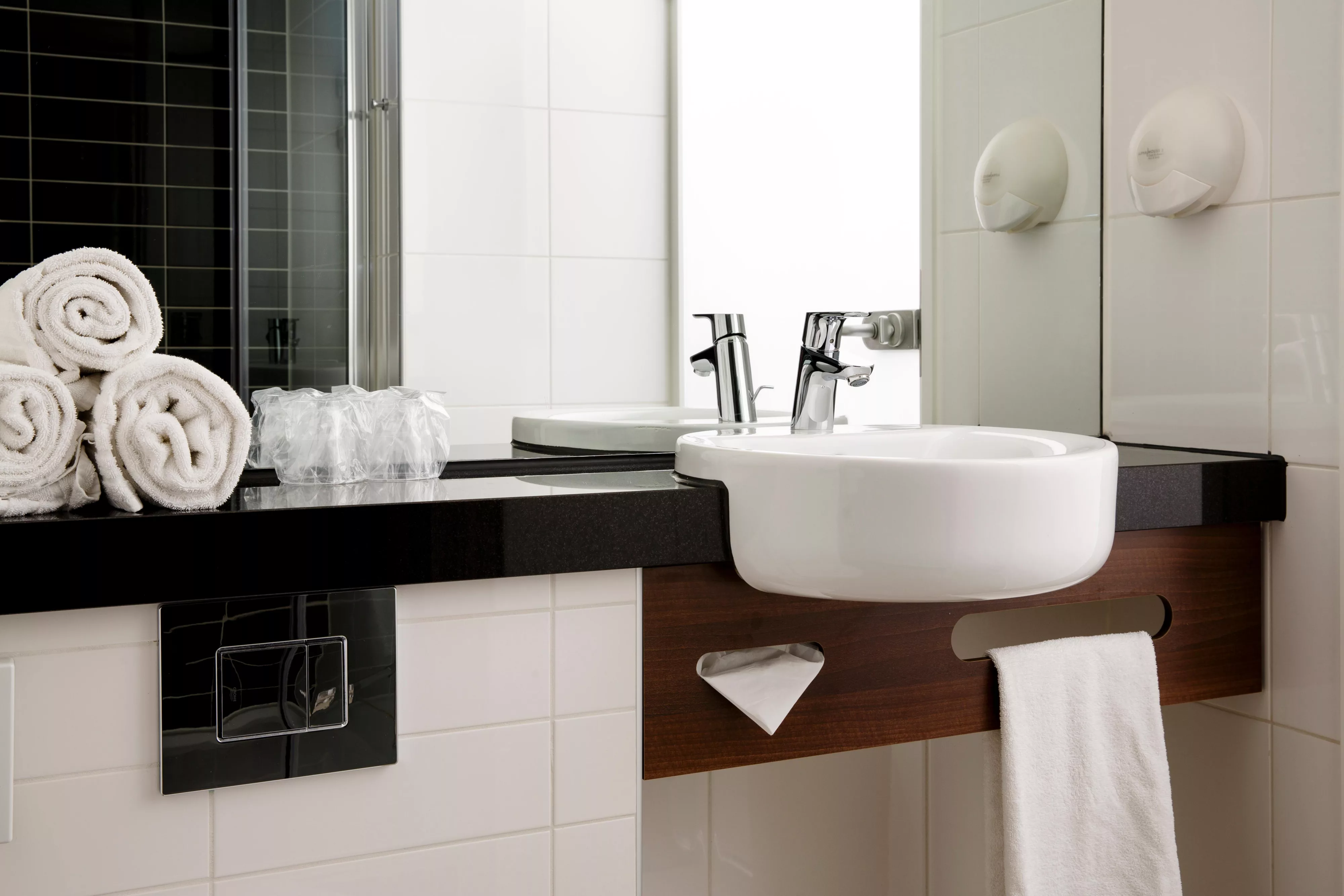 Holiday Inn Express Utrecht - Papendorp, an IHG Hotel