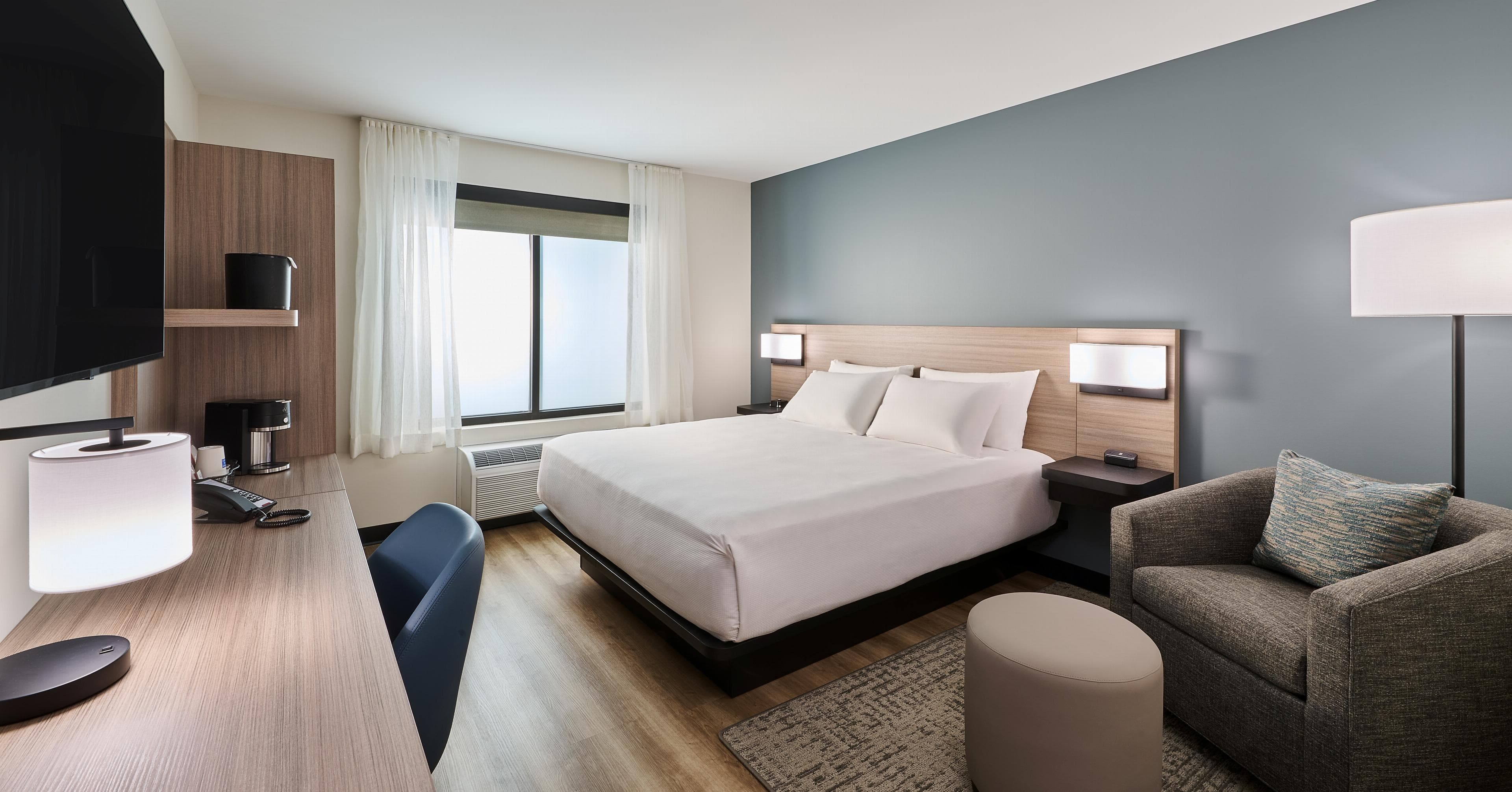 Hyatt Select Philadelphia Airport