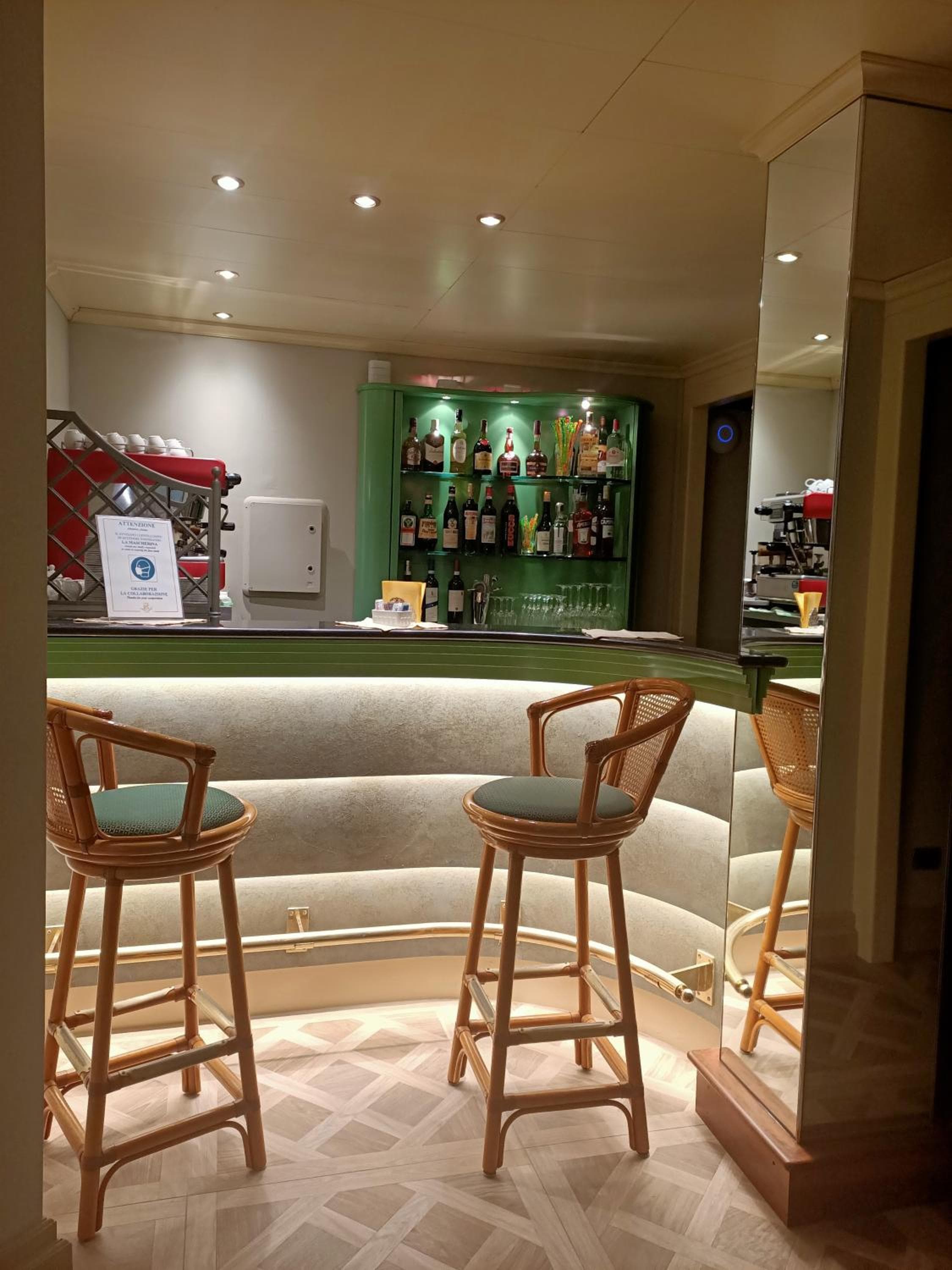 Crystal Hotel Varese