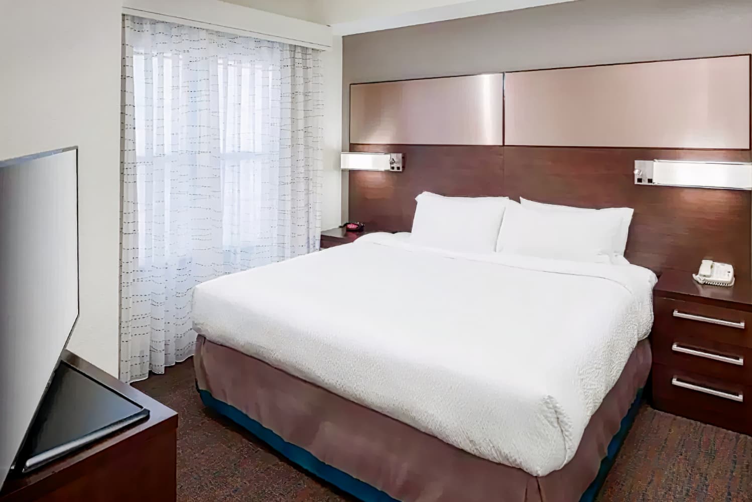 Residence Inn Kansas City Country Club Plaza