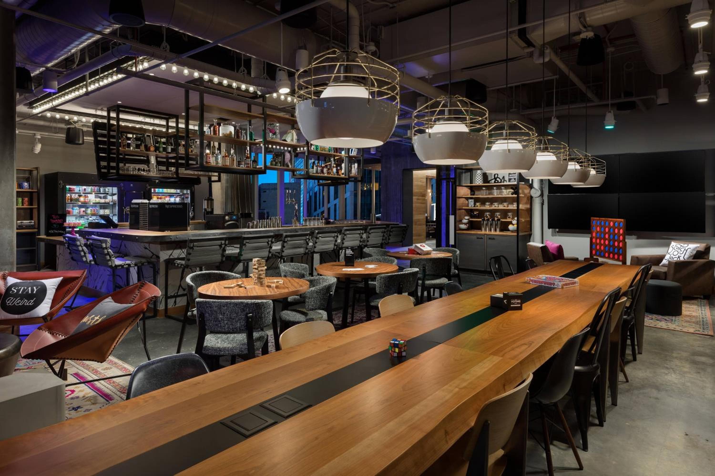 Moxy Boston Downtown