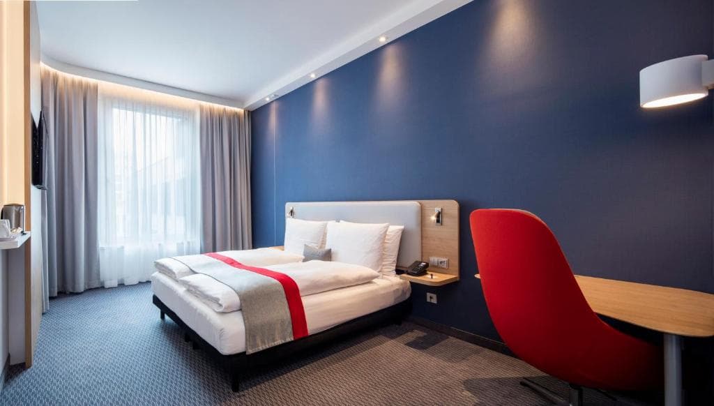 Holiday Inn Express Munich City West, an IHG Hotel