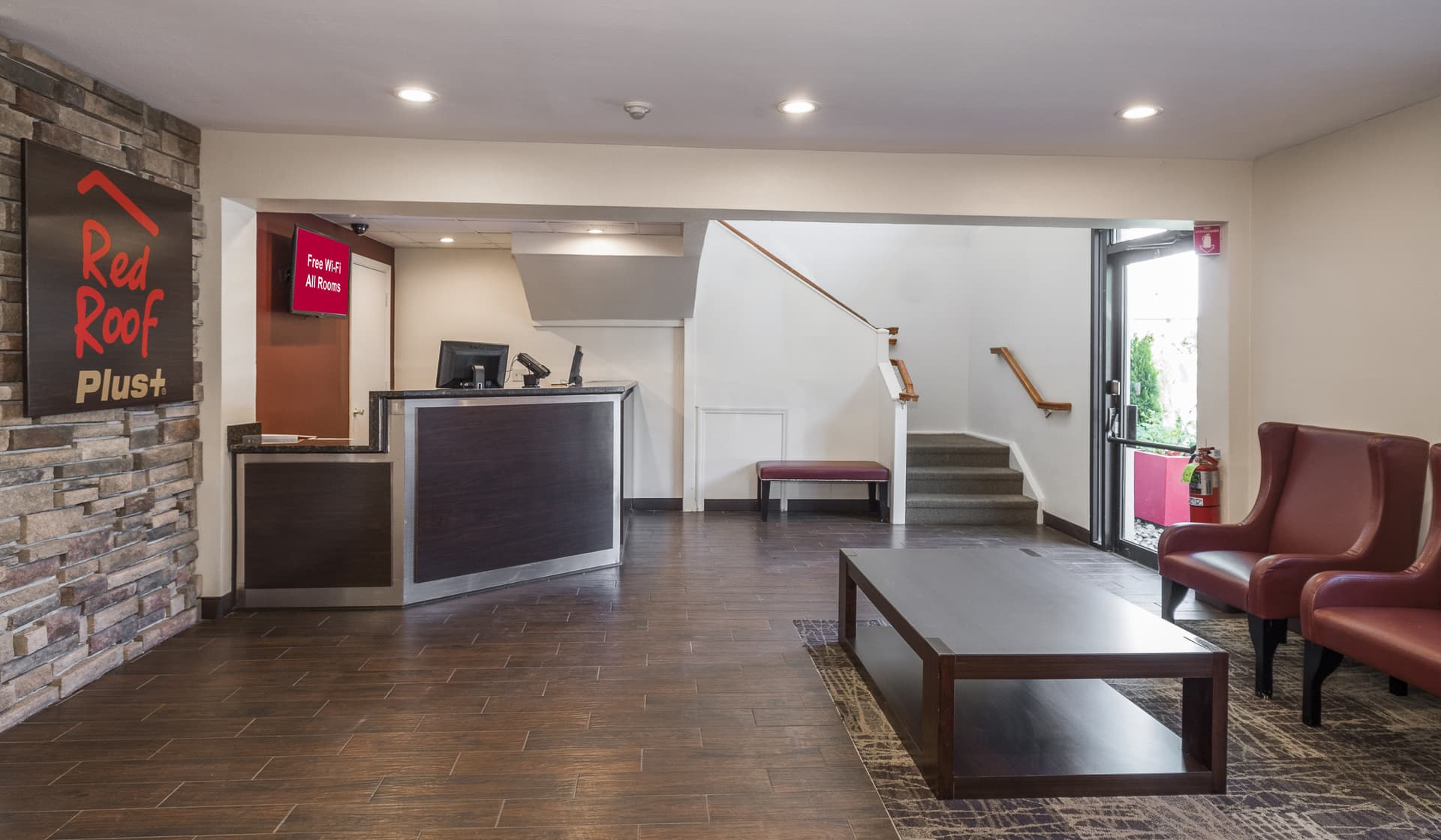 Red Roof PLUS+ Poughkeepsie
