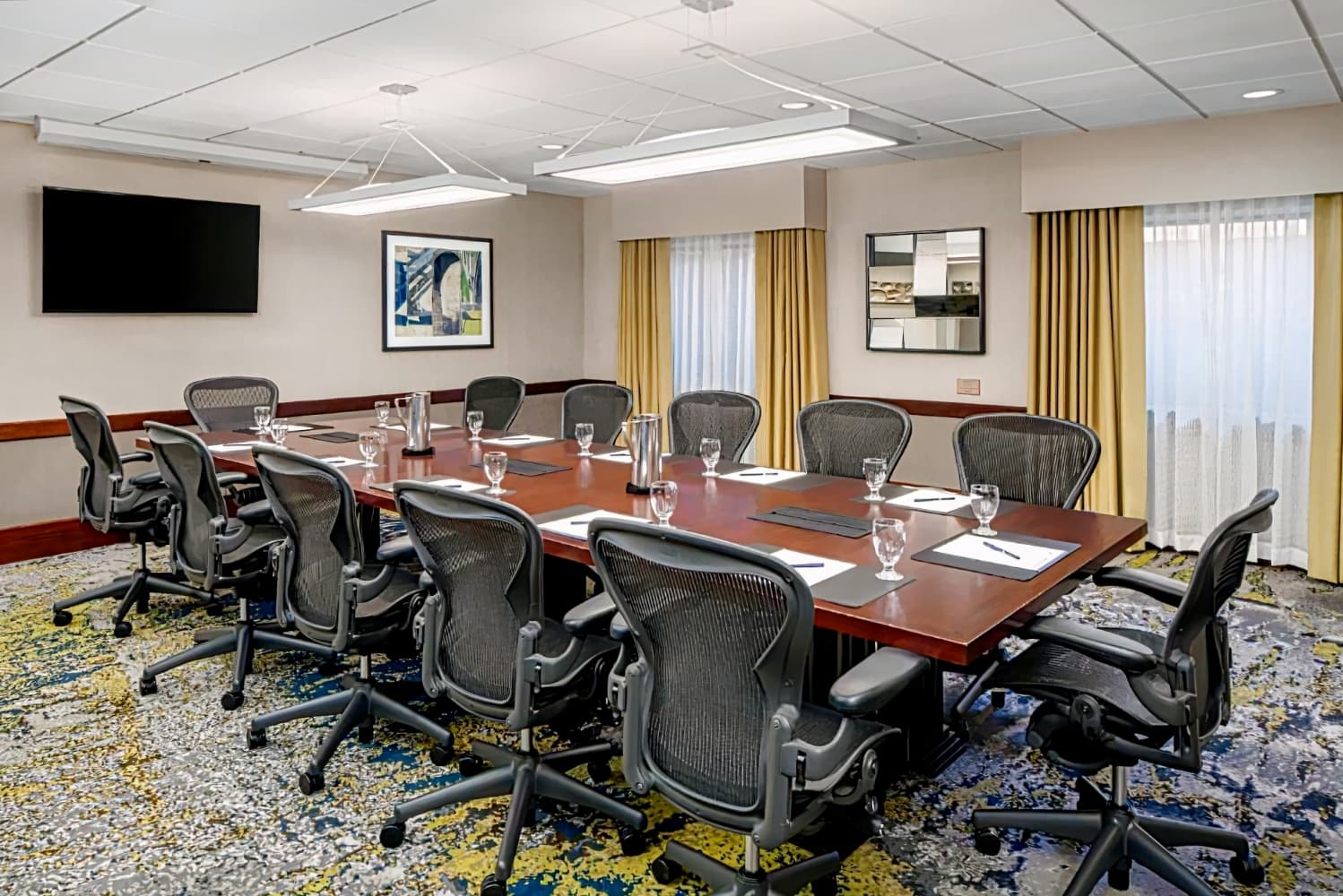 DoubleTree Suites by Hilton Charlotte/SouthPark