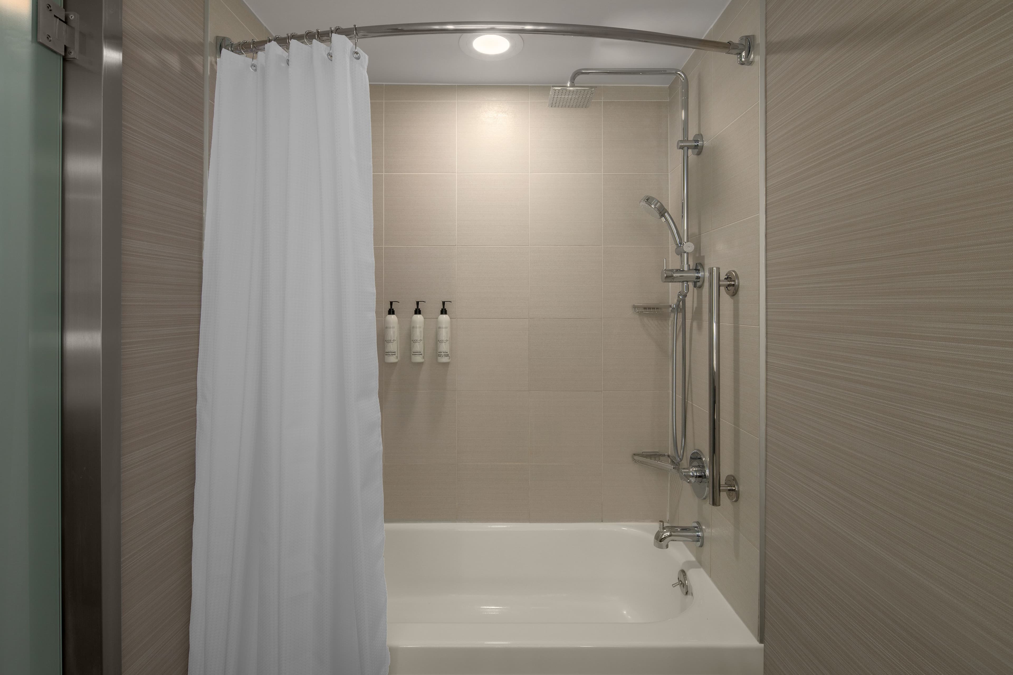 AC Hotel by Marriott Portland Lake Oswego