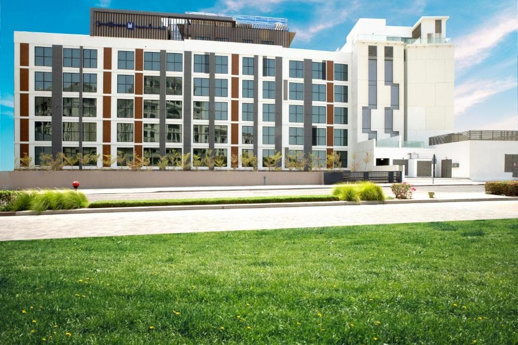 Grand Kingsgate Waterfront Hotel by Millennium