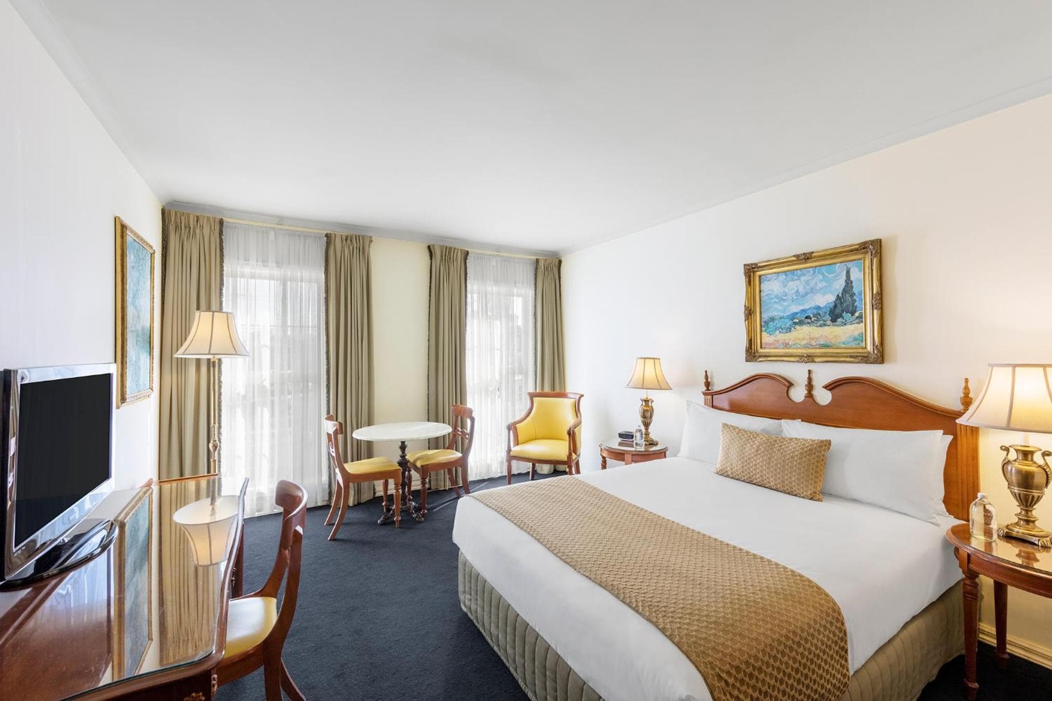 Canterbury International Hotel