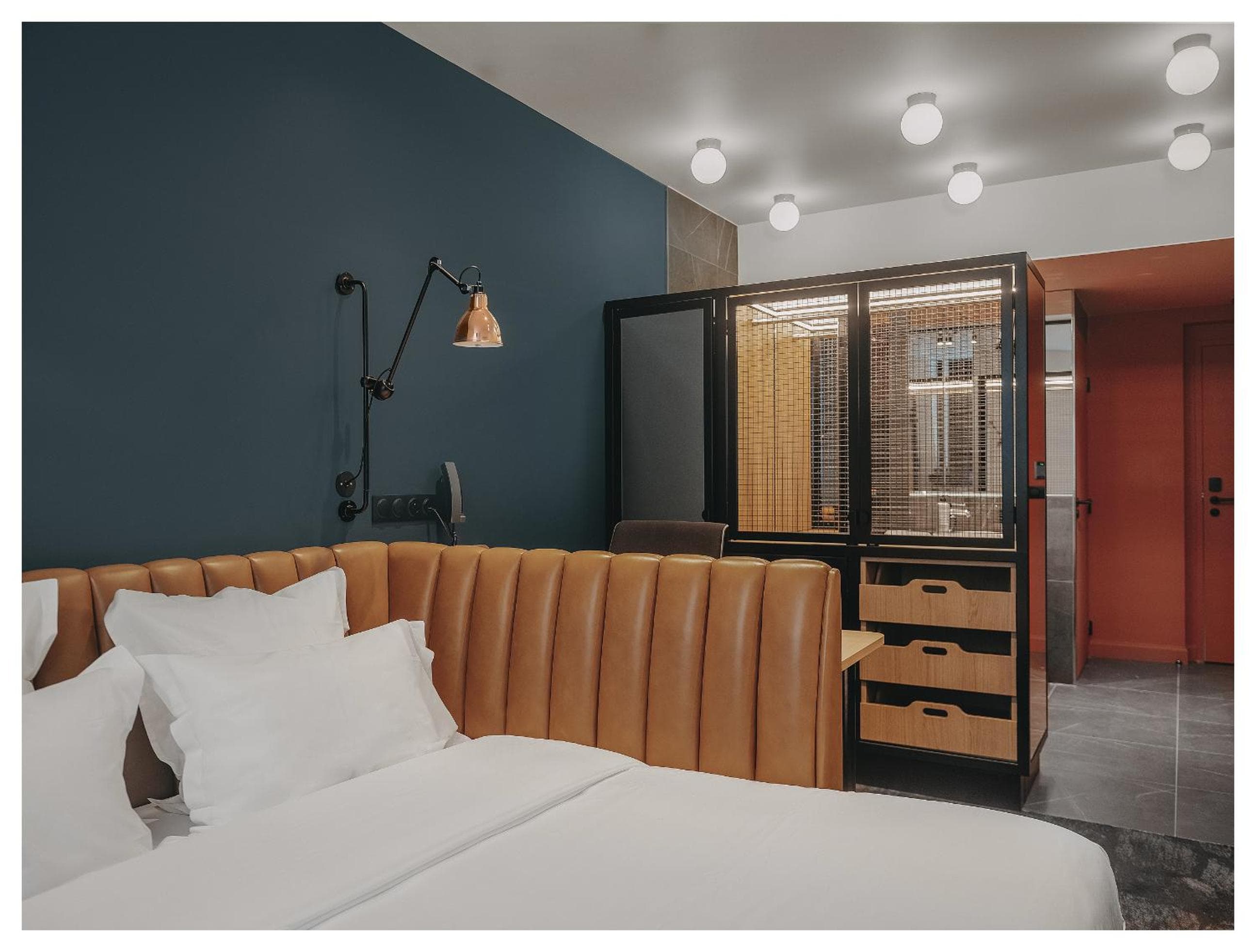 1.75 Paris Le Charme