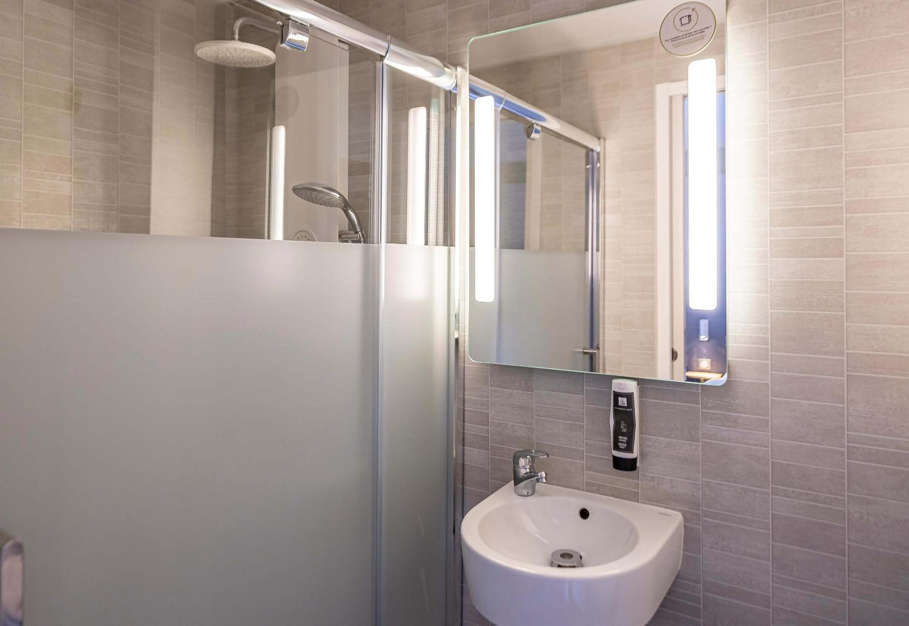 B&B HOTEL Bordeaux Le Haillan