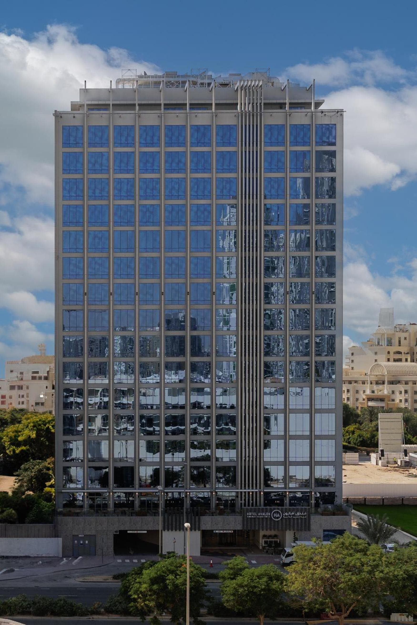 Holiday Inn Dubai Village Circle