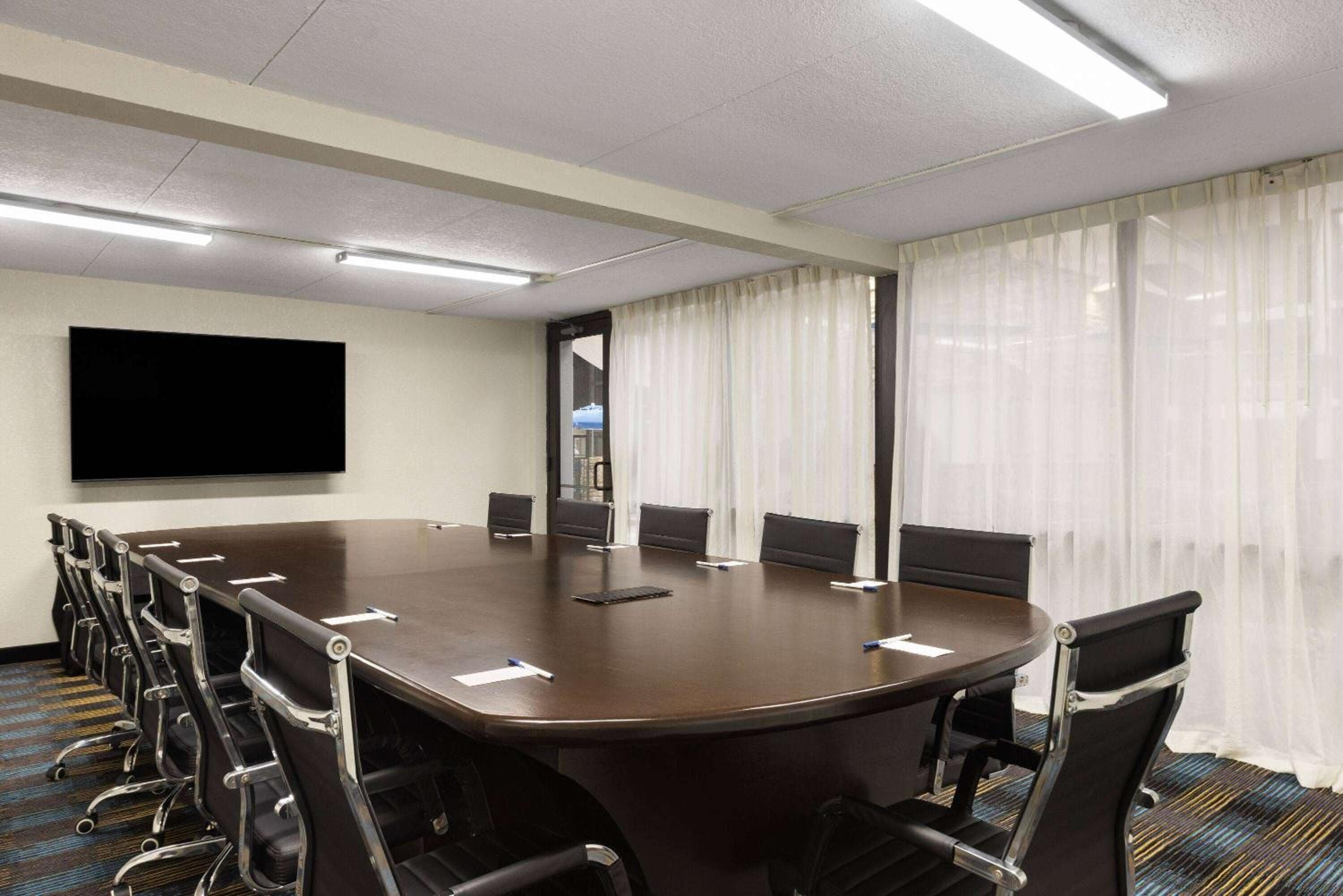 Wingate by Wyndham Kansas City