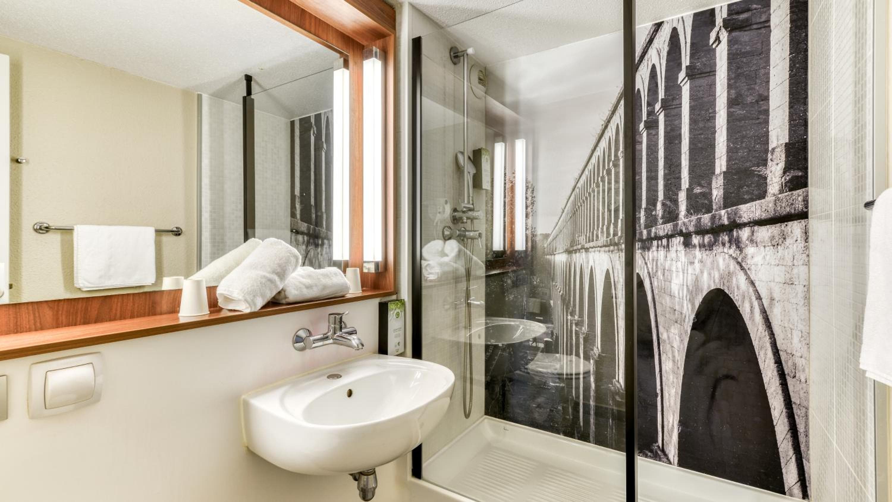 Campanile Prime - Montpellier Est Le Millénaire