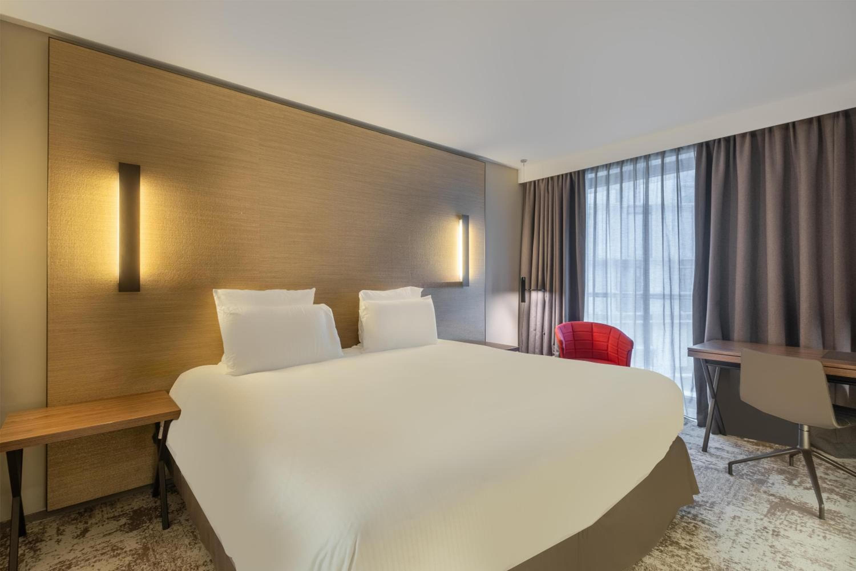 Radisson Blu CDG Airport Terminal Hotel