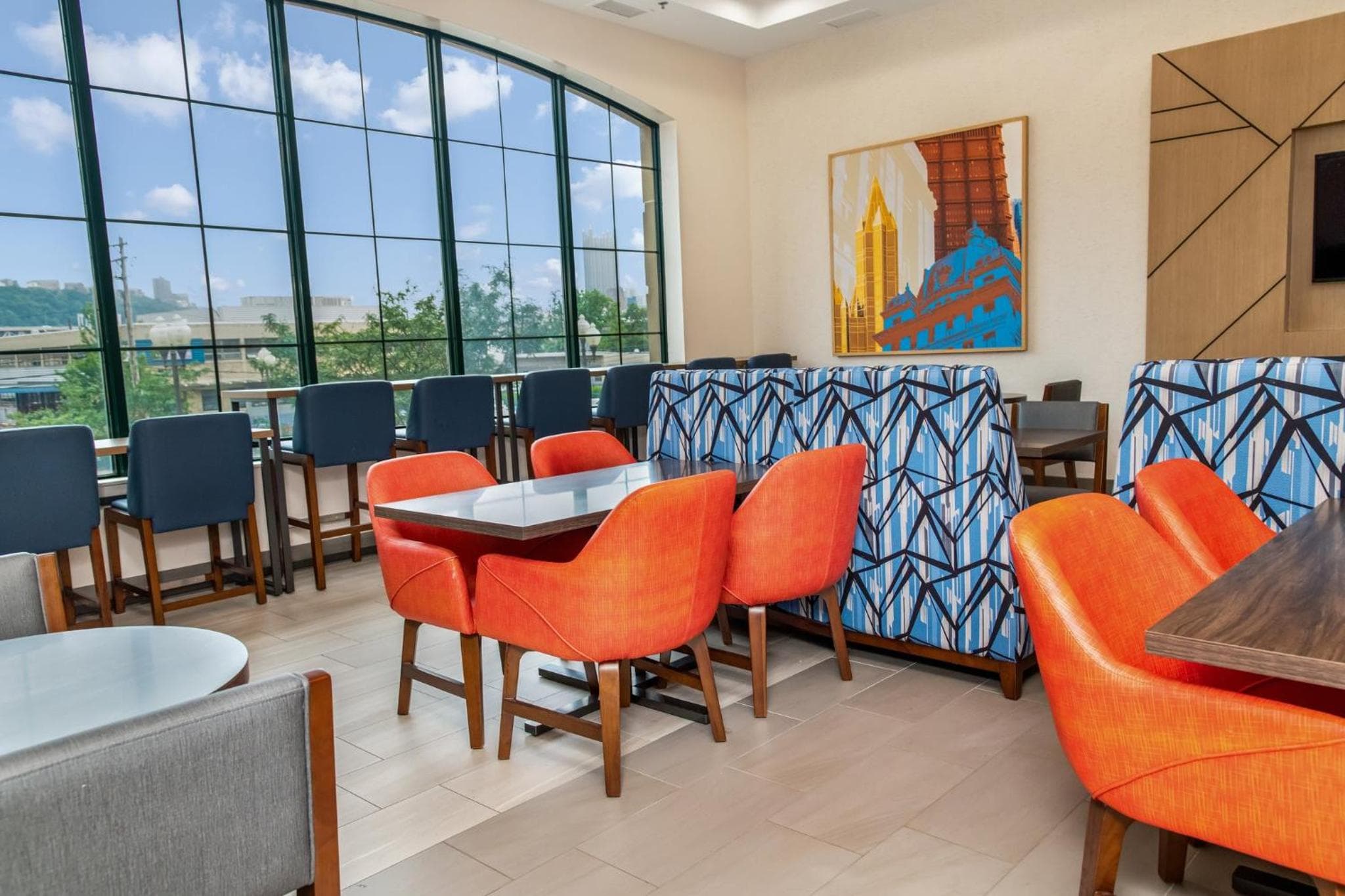 Holiday Inn Express Hotel & Suites Pittsburgh-South Side by IHG