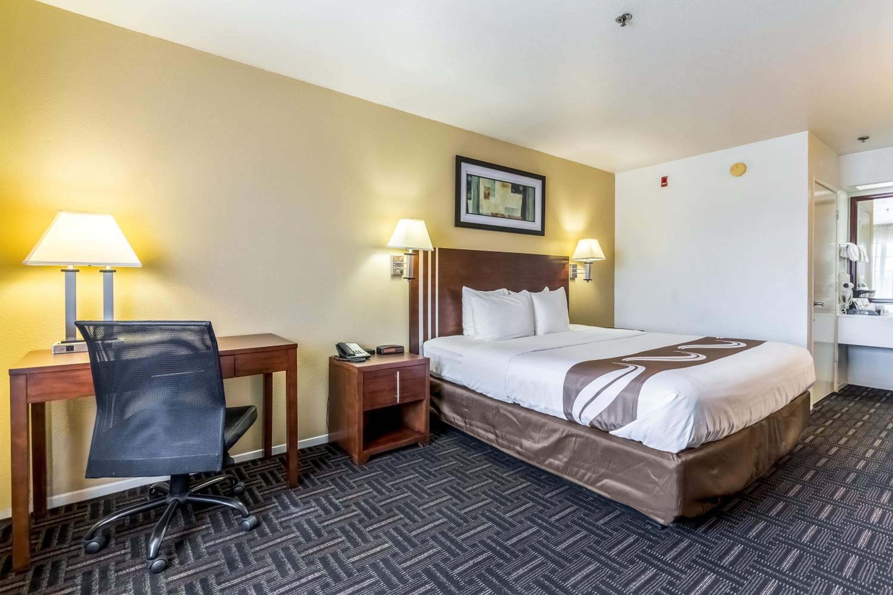 Quality Inn Fresno Near University