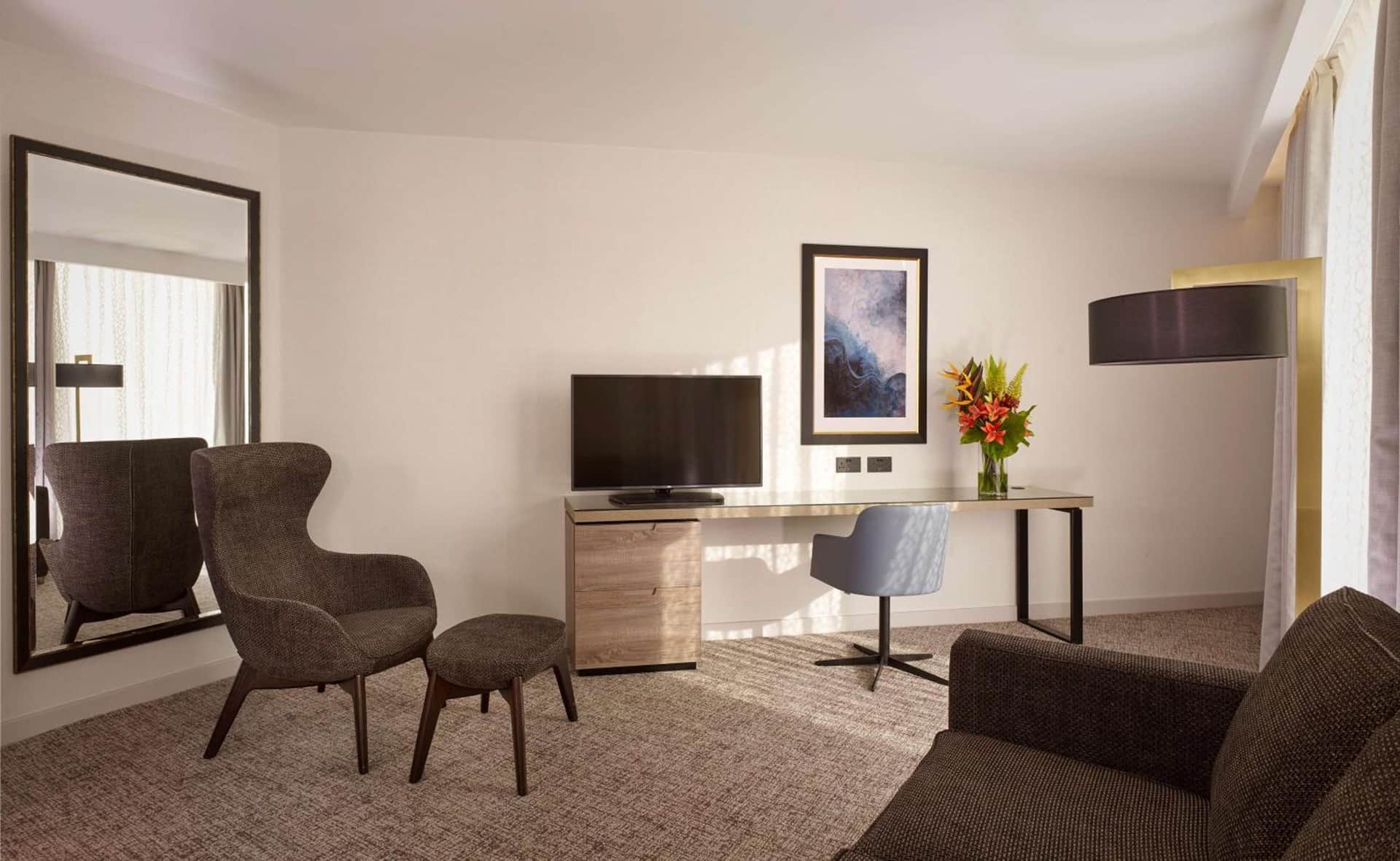 DoubleTree by Hilton Hull
