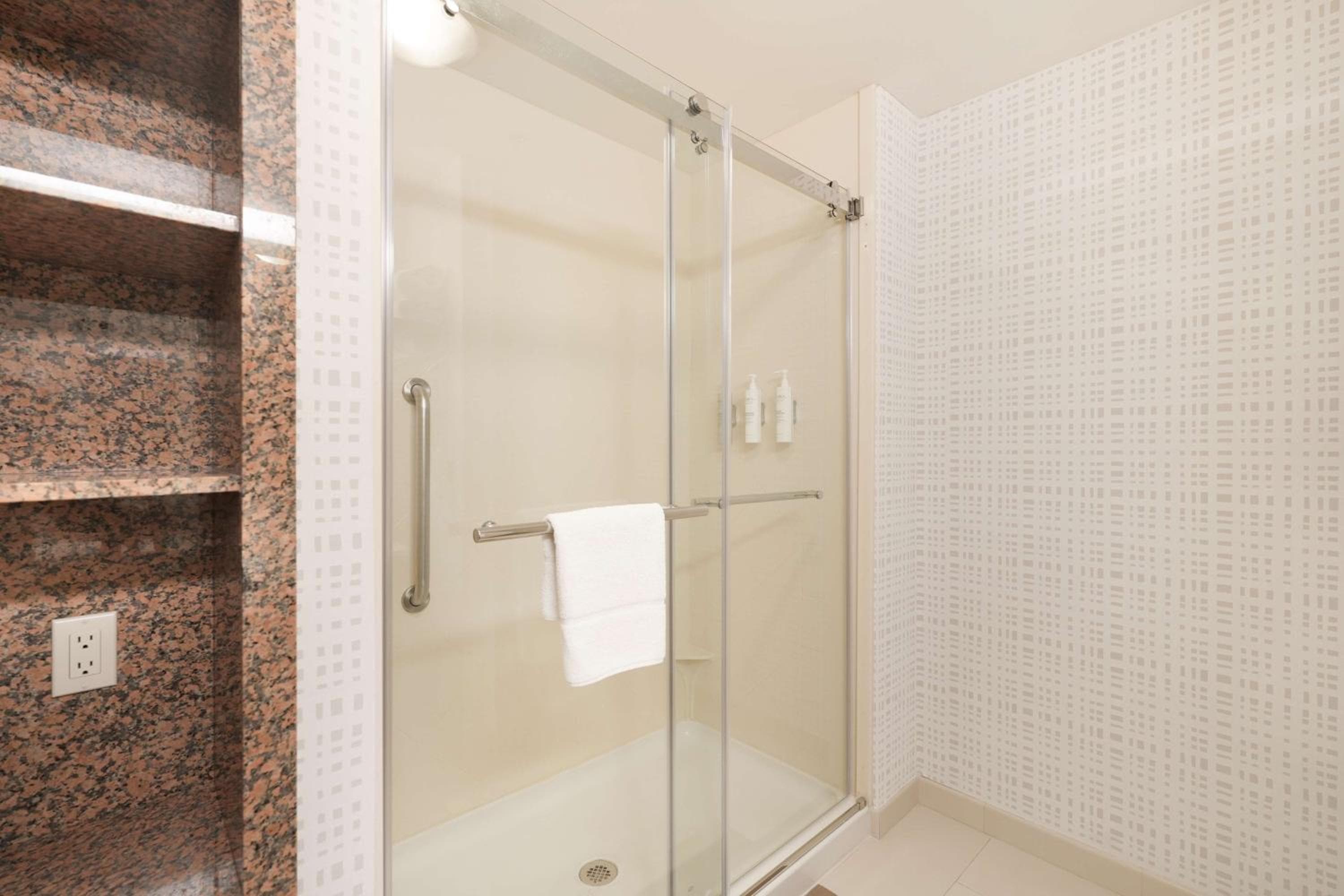 Hampton Inn & Suites Tulsa/Central