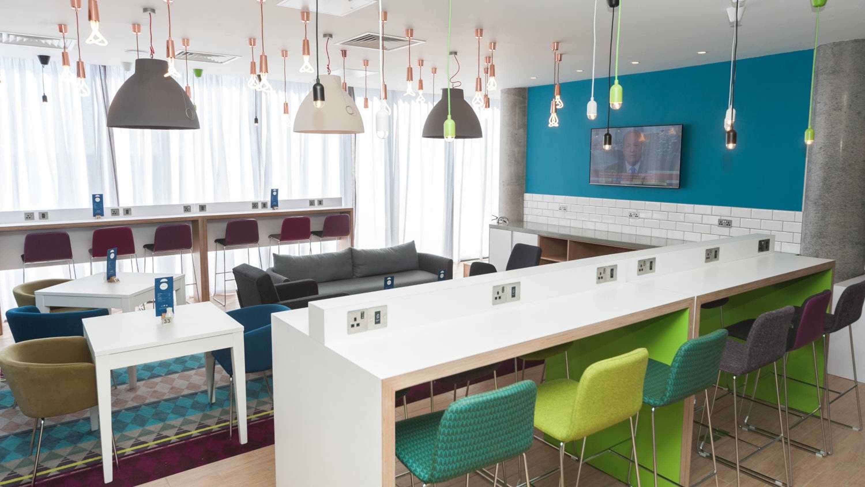 Holiday Inn Express Aberdeen Airport