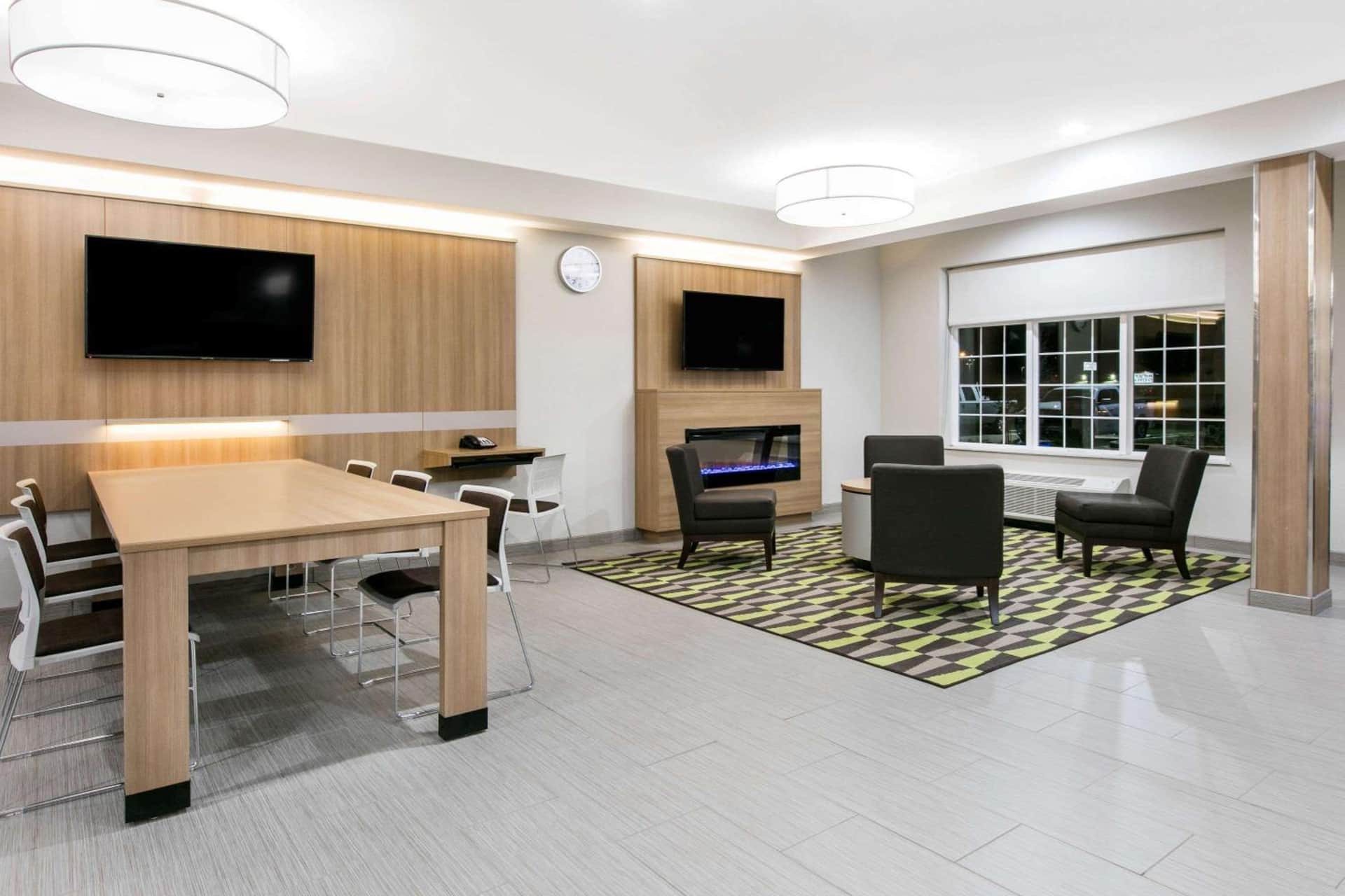 Microtel Inn & Suites by Wyndham Lubbock
