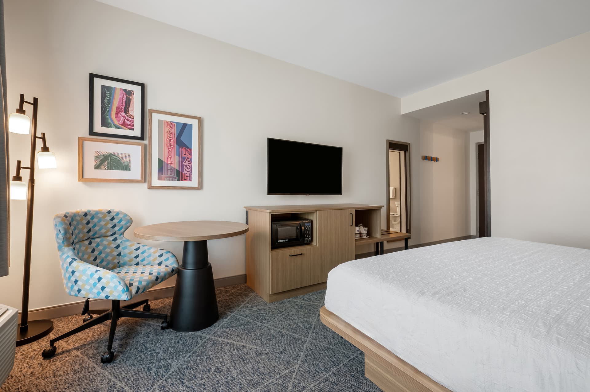 Hampton Inn by Hilton Nashville Airport Century Place