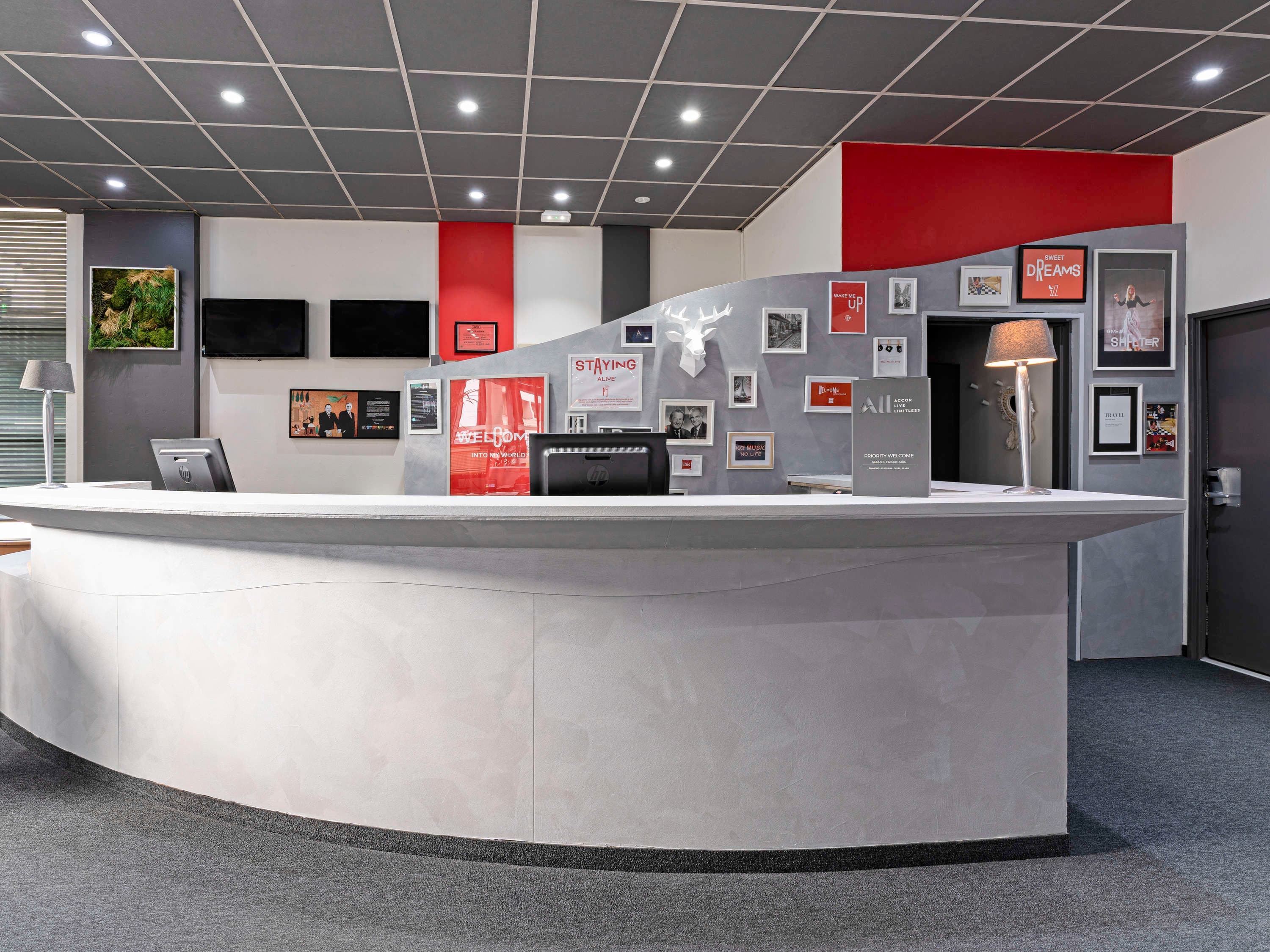 ibis Paris Pantin Eglise