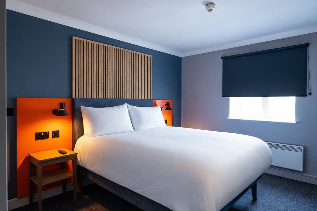 Village Hotel Leeds South