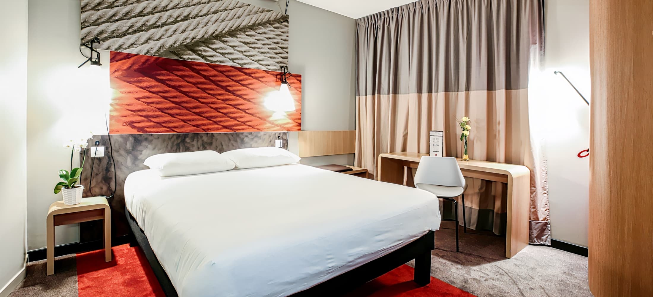 ibis Niort Est Mendes France